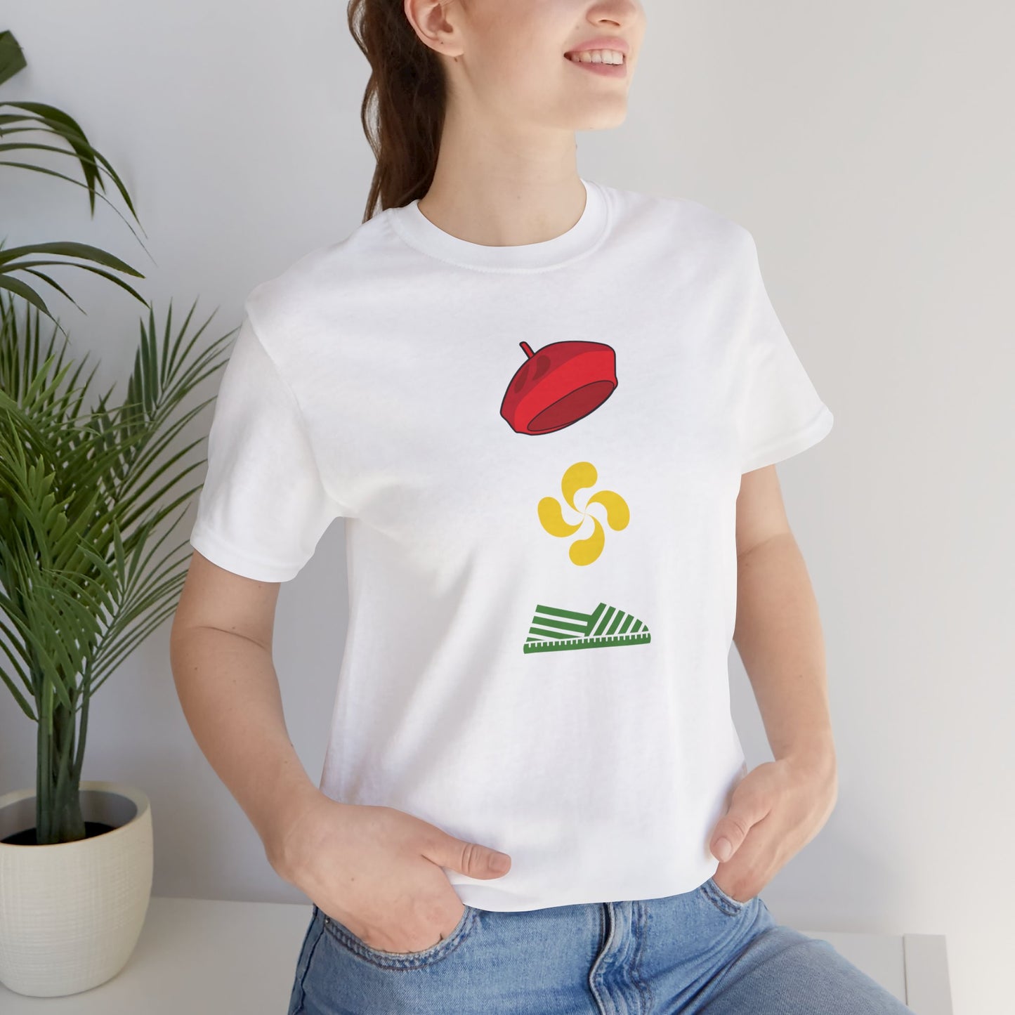 Hiru Trio - Tee
